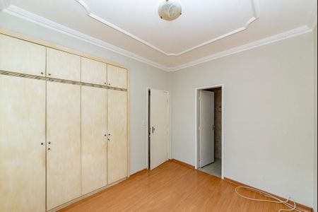 Apartamento à venda com 144m², 3 quartos e 2 vagas Apartamento à venda com 144m², 3 quartos e 2 vagasSuíte 3