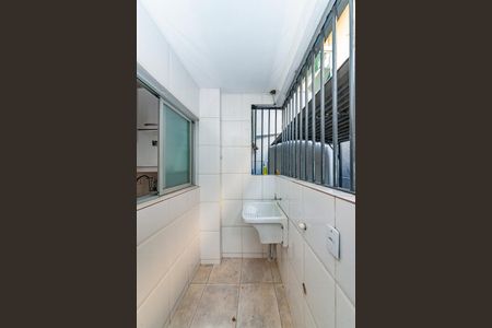 Apartamento à venda com 144m², 3 quartos e 2 vagas Apartamento à venda com 144m², 3 quartos e 2 vagasÁrea de Serviço