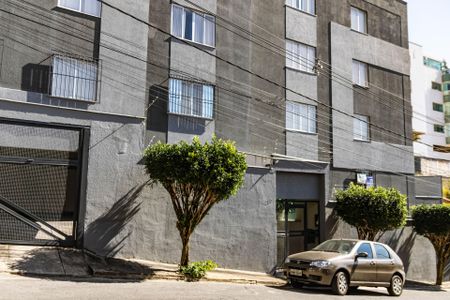 Apartamento à venda com 144m², 3 quartos e 2 vagas Apartamento à venda com 144m², 3 quartos e 2 vagasFachada/Placa