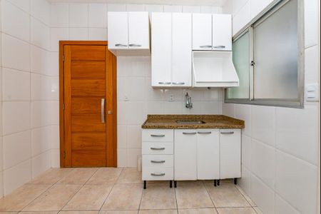 Apartamento à venda com 144m², 3 quartos e 2 vagas Apartamento à venda com 144m², 3 quartos e 2 vagasCozinha