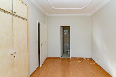 Apartamento à venda com 144m², 3 quartos e 2 vagas Apartamento à venda com 144m², 3 quartos e 2 vagasSuíte 3
