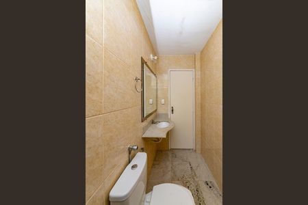 Apartamento à venda com 144m², 3 quartos e 2 vagas Apartamento à venda com 144m², 3 quartos e 2 vagasBanheiro Social