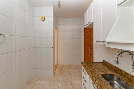 Apartamento à venda com 144m², 3 quartos e 2 vagas Apartamento à venda com 144m², 3 quartos e 2 vagasCozinha
