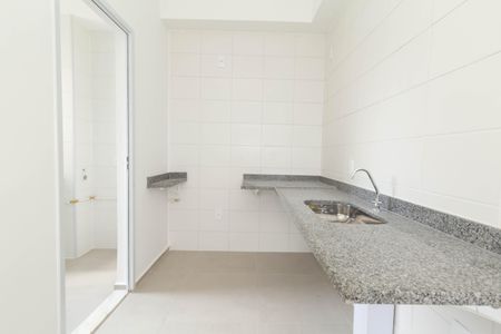 Apartamento para alugar com 67m², 3 quartos e 2 vagas Apartamento para alugar com 67m², 3 quartos e 2 vagasCozinha