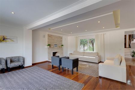 Casa à venda com 690m², 5 quartos e 7 vagas