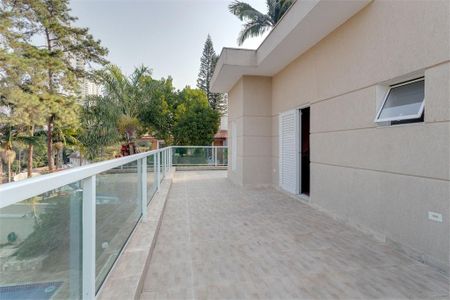 Casa à venda com 690m², 5 quartos e 7 vagas