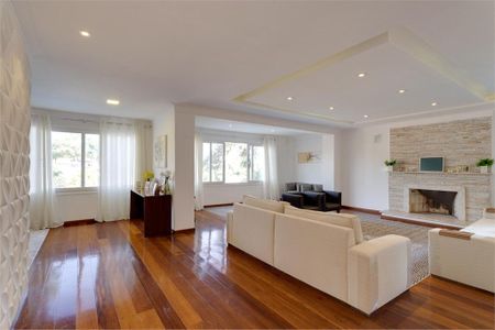 Casa à venda com 690m², 5 quartos e 7 vagas