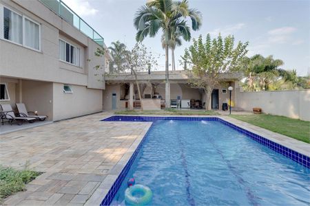 Casa à venda com 690m², 5 quartos e 7 vagas