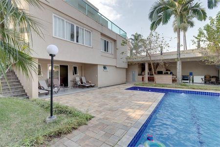 Casa à venda com 690m², 5 quartos e 7 vagas