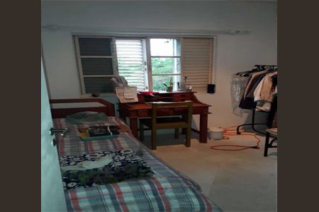 Casa à venda com 250m², 2 quartos e 2 vagas