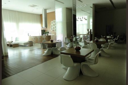 Apartamento à venda com 66m², 2 quartos e 1 vaga