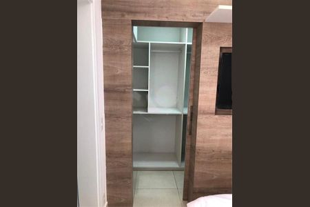 Apartamento à venda com 66m², 2 quartos e 1 vaga