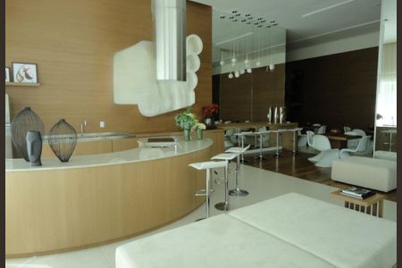 Apartamento à venda com 66m², 2 quartos e 1 vaga