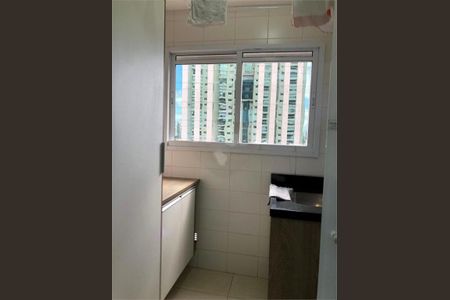 Apartamento à venda com 66m², 2 quartos e 1 vaga