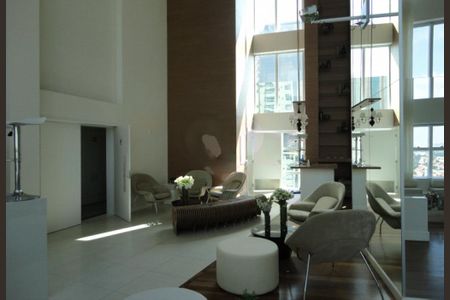 Apartamento à venda com 66m², 2 quartos e 1 vaga