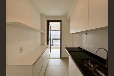 Apartamento à venda com 76m², 2 quartos e 1 vagaCozinha