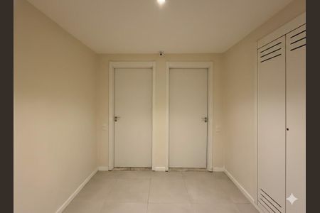 Apartamento à venda com 76m², 2 quartos e 1 vagaÁrea comum