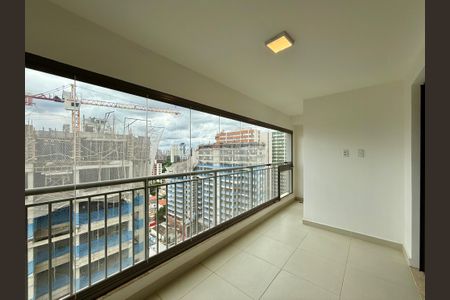 Apartamento à venda com 76m², 2 quartos e 1 vagaVaranda Sala