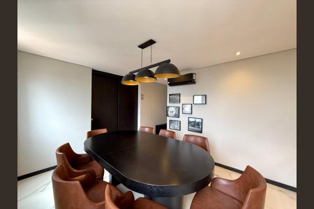 Apartamento à venda com 76m², 2 quartos e 1 vagaÁrea comum