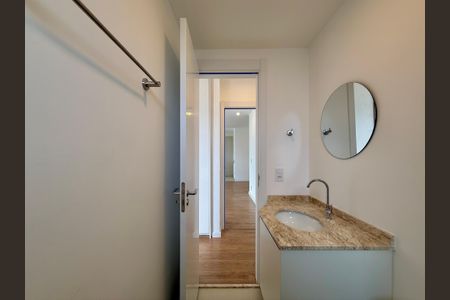 Apartamento à venda com 76m², 2 quartos e 1 vagaBanheiro Suíte 2