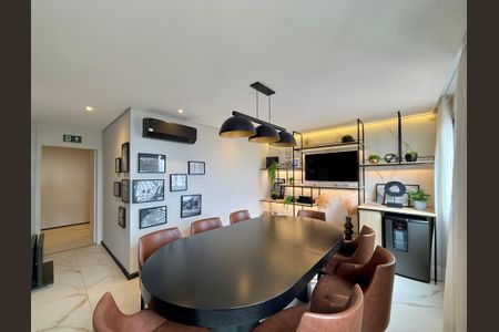 Apartamento à venda com 76m², 2 quartos e 1 vagaÁrea comum