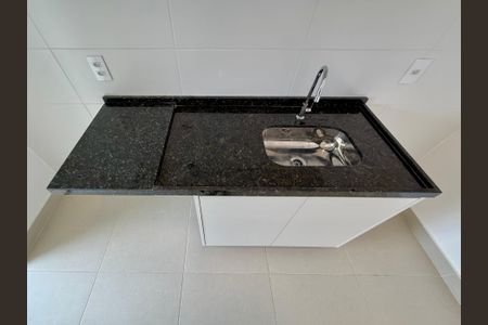 Apartamento à venda com 76m², 2 quartos e 1 vagaCozinha