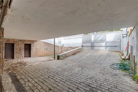 Casa à venda com 387m², 4 quartos e 6 vagas