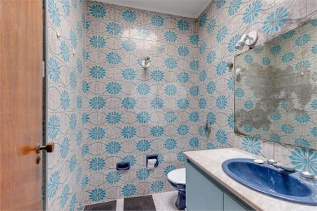 Casa à venda com 387m², 4 quartos e 6 vagas