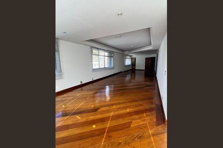Apartamento à venda com 4 quartos, 260m² em Sion, Belo Horizonte