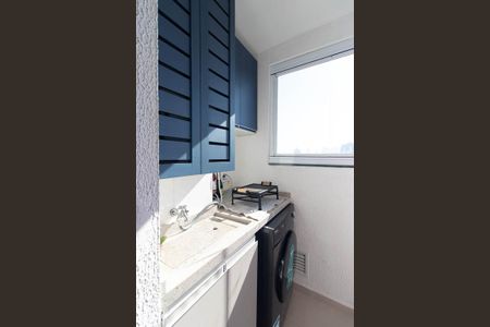 Apartamento à venda com 45m², 2 quartos e 1 vaga Apartamento à venda com 45m², 2 quartos e 1 vagaÁrea de Serviço