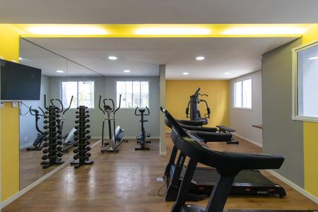 Apartamento à venda com 45m², 2 quartos e 1 vaga Apartamento à venda com 45m², 2 quartos e 1 vagaÁrea comum - Academia