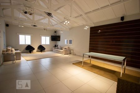 Apartamento para alugar com 48m², 2 quartos e 1 vaga Apartamento para alugar com 48m², 2 quartos e 1 vagaÁrea comum - Salão de festas