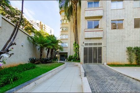 Apartamento à venda com 130m², 4 quartos e 2 vagasÁrea comum
