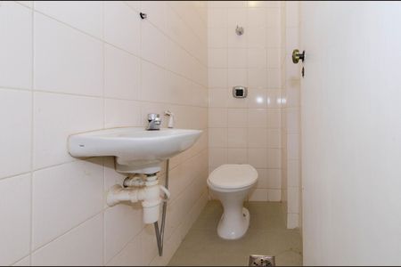 Apartamento à venda com 130m², 4 quartos e 2 vagasBanheiro de serviço