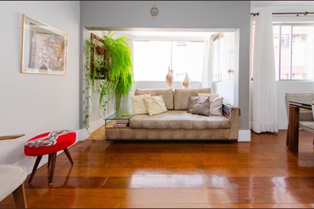 Sala de apartamento à venda com 4 quartos, 130m² em Buritis, Belo Horizonte