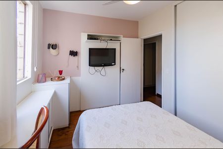 Apartamento à venda com 130m², 4 quartos e 2 vagasQuarto 1