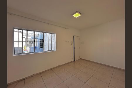 Apartamento à venda com 48m², 1 quarto e sem vaga Apartamento à venda com 48m², 1 quarto e sem vagaSala