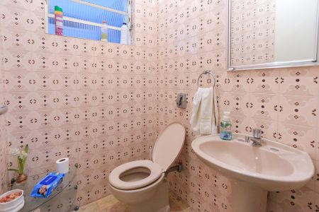 Casa para alugar com 270m², 3 quartos e 3 vagasLavabo