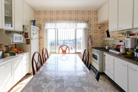 Casa para alugar com 270m², 3 quartos e 3 vagasCozinha