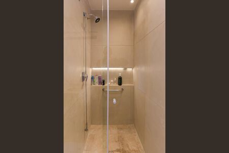 Casa para alugar com 270m², 3 quartos e 3 vagasBanheiro 