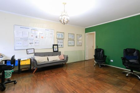 Casa para alugar com 270m², 3 quartos e 3 vagasSala