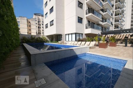 Apartamento à venda com 81m², 3 quartos e 1 vagaPiscina