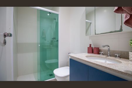 Apartamento à venda com 81m², 3 quartos e 1 vagaBanheiro Social