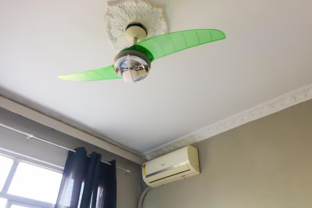 Apartamento à venda com 93m², 3 quartos e 1 vagaQuarto 2