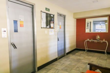 Apartamento à venda com 93m², 3 quartos e 1 vagaHall social
