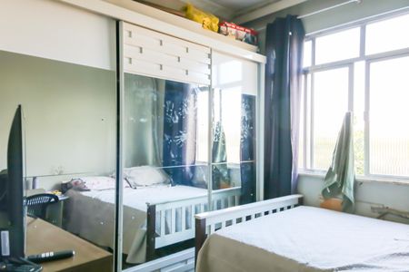 Apartamento à venda com 93m², 3 quartos e 1 vagaQuarto 2