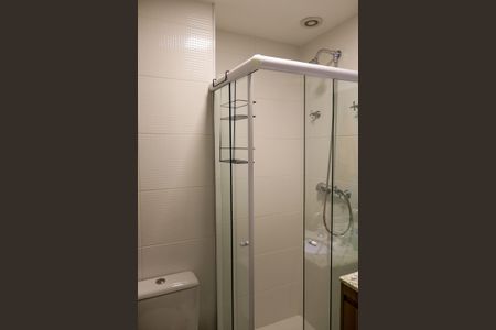 Apartamento à venda com 58m², 2 quartos e 1 vaga Apartamento à venda com 58m², 2 quartos e 1 vagaBanheiro