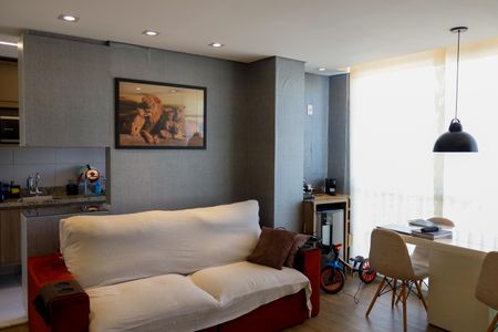 Apartamento à venda com 58m², 2 quartos e 1 vaga Apartamento à venda com 58m², 2 quartos e 1 vagaSala