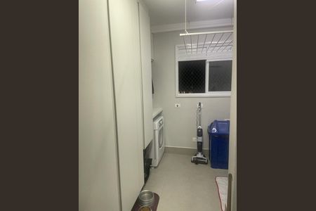 Apartamento à venda com 107m², 3 quartos e 3 vagas Apartamento à venda com 107m², 3 quartos e 3 vagasLavanderia