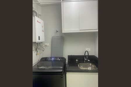 Apartamento à venda com 107m², 3 quartos e 3 vagas Apartamento à venda com 107m², 3 quartos e 3 vagasLavanderia